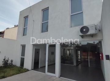 Oficina comercial · 240m² · 3 Cocheras · Oficina en Venta en Morón
