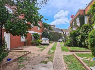 Casa · 126m² · 3 Dormitorios · 1 Cochera · Casa en 9 de Julio Al 2500
