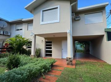 Casa · 100m² · 4 Ambientes · 2 Cocheras · Cf1113 - Casa en Venta B° Panambí