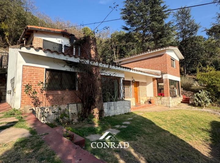 Casa · 200m² · 8 Ambientes · 1 Cochera