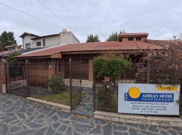 Casa en Venta de 5 ambientes Banfield · Chalet 4 Amb con Amplio Fondo Libre - Banfield Este Excelente Ubicacion - Apto Credito