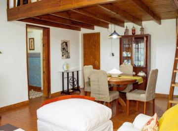 Casa · 130m² · 3 Ambientes · 1 Cochera · Venta Casa 3 Ambientes + Depto - Acepta Permuta