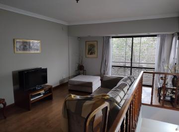 Casa de 6 ambientes, Bahía Blanca · Casa Zapiola 523