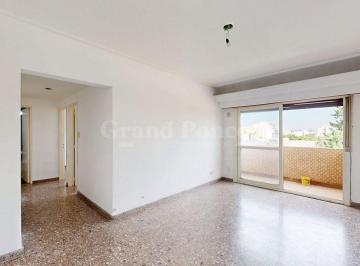 GPC-GPC-77_3 · Venta Departamento 3 Ambientes con Balcón