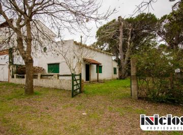 Casa de 2 ambientes, Nueva Atlantis · Casa: Lebensohn N° 1624 - El Silvio - C834