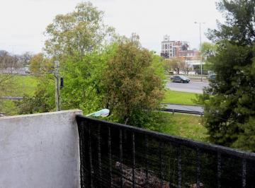 Departamento de 3 ambientes, Mataderos · Mataderos Dpto. 3 Ambientes Luminosos Av Gral. Paz 13950