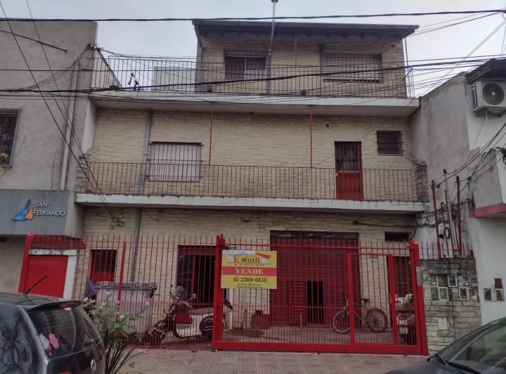 Casa · 338m² · 2 Ambientes