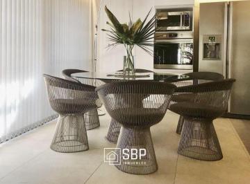 Casa de 10 ambientes, Córdoba · Apto Crédito - Vendo Casa en Urca de 4 Dorm. y Excelente Disposición