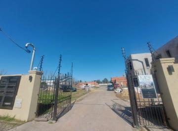 Terreno · 400m² · Oportunidad de Venta de Lote Apto Creidto en del Viso!