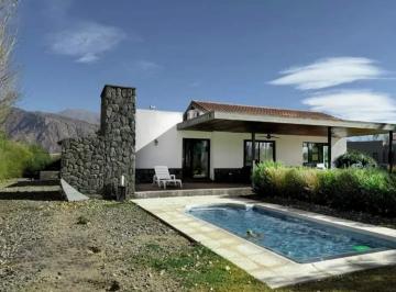 Casa · 4 Ambientes · 1 Cochera · Casa en La Estancia de Cafayate Wine &amp; Golf