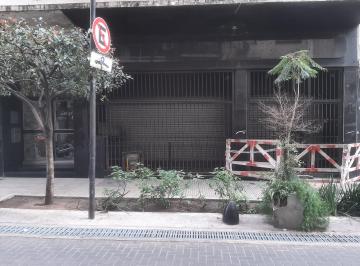 Local comercial , Centro / Microcentro · Amplio (552 M&sup2;) Local en Alquiler Sobre Mt de Alvear con Importante Frente.