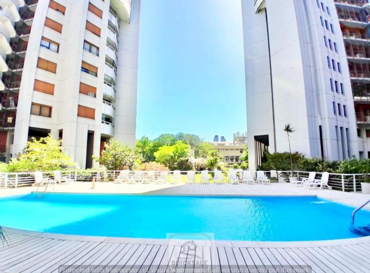 Departamento · 130m² · 4 Ambientes · 1 Cochera