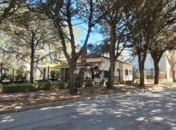 Casa de 6 ambientes, San Bernardo · Casa de 6 Ambientes a 2 Cuadras del Mar San Bernardo