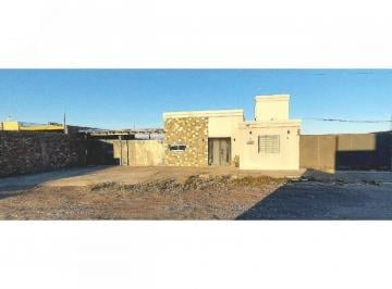 Casa · 540m² · 3 Ambientes · Casa con Patio Muy Amplio C Pileta - Calefon Solar - Porton Automatico - 3 Split Frio - Calor - Sólo 1