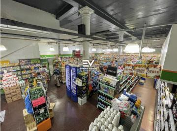 Fondo de comercio · 700m² · Venta. Supermercado en Venta con Altisima Rentabilidad. Exc Ubicacion. Consulte