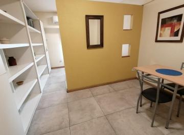 Departamento · 28m² · 1 Ambiente · Monoambiente Dividido Muy Luminoso en Suipacha y Paraguay