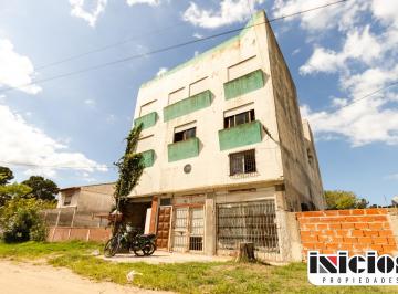 Departamento de 3 ambientes, San Bernardo · Departamento: Jujuy N° 2873 - San Bernardo - C818