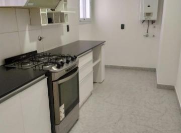 Departamento · 80m² · 4 Ambientes · 1 Cochera · Cuatro Ambientes con Cochera en La Perla a m del Mar