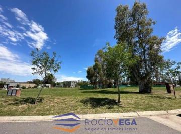 Terreno · 515m² · Lote en Venta en Santo Tomás, Pilar