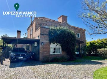 Casa de 6 ambientes, Pilar · Alquiler de Verano en Pilar. Año Nuevo y Enero, Champagnat, Estancias del Pilar.
