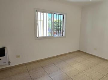 Departamento · 35m² · 2 Ambientes · Alberdi - un Dormitorio con Cocina Separada