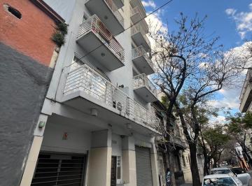 Departamento de 1 ambiente, Constitución · Luminoso Departamento en Buenos Aires