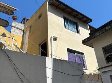 PH · 160m² · 7 Ambientes · 4 Unidades en PH Sin Subdivision 2 Monoambientes 1 Dos Ambientes y un 4 Ambientes