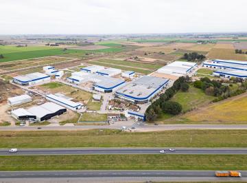 Terreno · 1000m² · 8 Ambientes · Terreno en Alvear - Precio por m²
