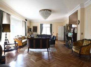 Departamento · 309m² · 5 Ambientes · 2 Cocheras · Antiguo I Esquina I Excelente Edificio I Vista a Barrancas