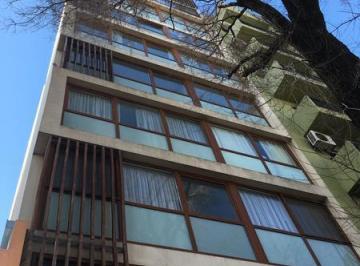 Departamento · 90m² · 4 Ambientes · Departamento - La Plata