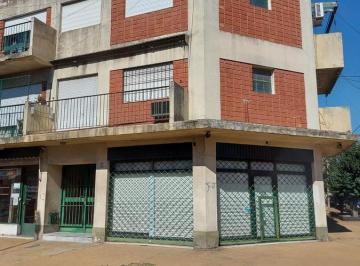 Departamento · 70m² · 3 Ambientes · 1 Cochera · Departamento - Caseros