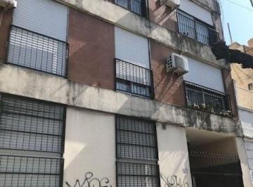 AVS-AVS-997_2 · Departamento 4 Ambientes. | Av Hipolito Yrigoyen 767