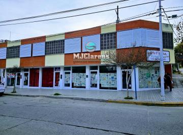 Casa · 400m² · 13 Ambientes · 10 Cocheras · Oportunidad de Inversion Hosteria + Locales + 2 Dptos en Centro Mina Clavero