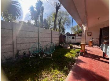 Casa · 100m² · 4 Ambientes · 1 Cochera · Vendo Casa en Unquillo Apta Bancor