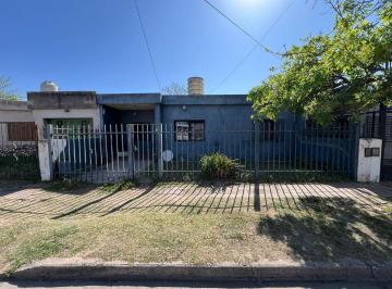 Casa · 98m² · 4 Ambientes · 1 Cochera · Casa en Venta en Colinas de Vélez Sarsfield