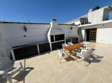Casa de 5 ambientes, Caballito · Casa 6amb Patio Terraza Coch Paga 150.000 y El Resto Financialo