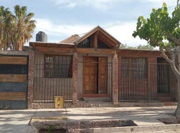 Casa de 8 ambientes, Maipú · Coquimbito. Maipu