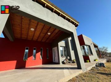 Casa de 4 ambientes, Cortaderas · Preciosa Casa en Venta en Cortaderas, San Luis