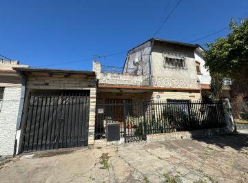 Casa · 170m² · 3 Ambientes · 2 Cocheras · Casa 2 Familias Venta Ramos Mejia