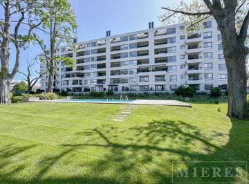 Departamento · 101m² · 3 Ambientes · 2 Cocheras · Departamento en Venta en Edificio Remeros
