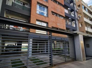 Departamento · 50m² · 2 Ambientes · Departamento en Venta - Castelar Sur - Pje. Ada Elflein 2500