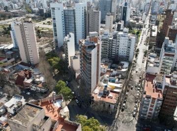 Departamento · 242m² · 5 Ambientes · Penthouse Venta 3 Dorm. - 242 m 2 Totales - La Plata - Pozo - Emprendimiento.
