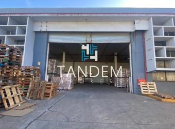 Bodega-Galpón , General San Martín · Excelente Nave con Sprinklers en Predio Cerrado Seguridad 24 Hs
