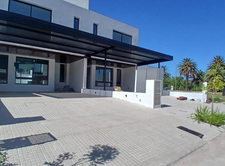Departamento · 130ha · 3 Ambientes