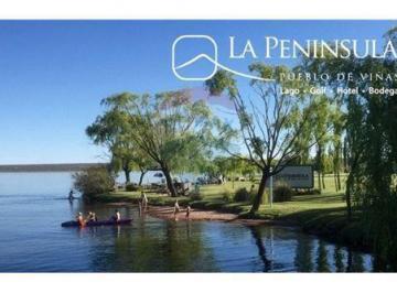 Terreno · 850m² · Venta de Lote en Lago Marimenuco, B26, de 880 m² a 80 m de La Costa. La Peninsula