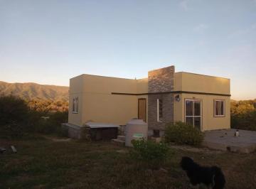 Casa de 3 ambientes, Bialet Massé · Casa con Gran Parque de 3000 m² en Bialet Masse