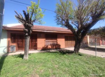 Casa · 260m² · 6 Ambientes · 1 Cochera · Casa en La Plata