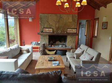 Casa · 200m² · 8 Ambientes · Inmob. Comodoro - Chalet de Montaña - Reserva Natural en El Chalten