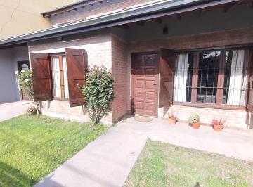 Casa de 4 ambientes, Mar del Plata · Chalet 4 Ambientes con Dpto 2 Amb en Colinas Peralta Ramos