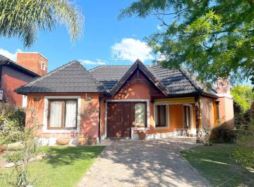 Casa de 5 ambientes, Moreno · Propiedad Desarrollada en Planta Baja